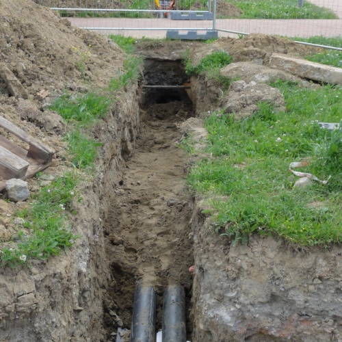 Teplovodná prípojka 38BJ a DOST Teplovodná prípojka 38BJ a DOST